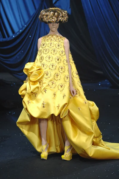 Look 39